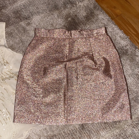 Asos Design shinny rose gold mini skirt size us.6 see photos EUC - Picture 8 of 8